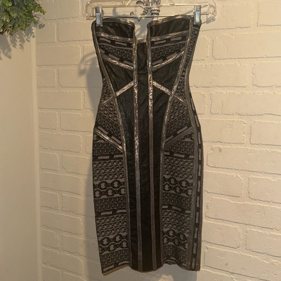 HERVE LEGER Strapless Gunmetal Chain Dress XS leather stretch - Picture 3 of 9